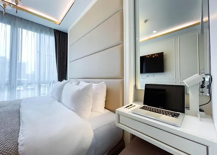 Apartment Comfortable 1br - Ultra Fast Wifi - Huai Khwang