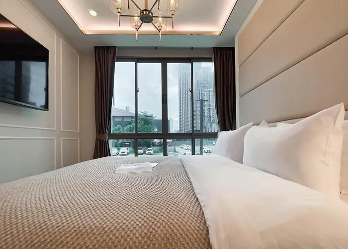 Comfortable 1br - Ultra Fast Wifi - Huai Khwang Apartment